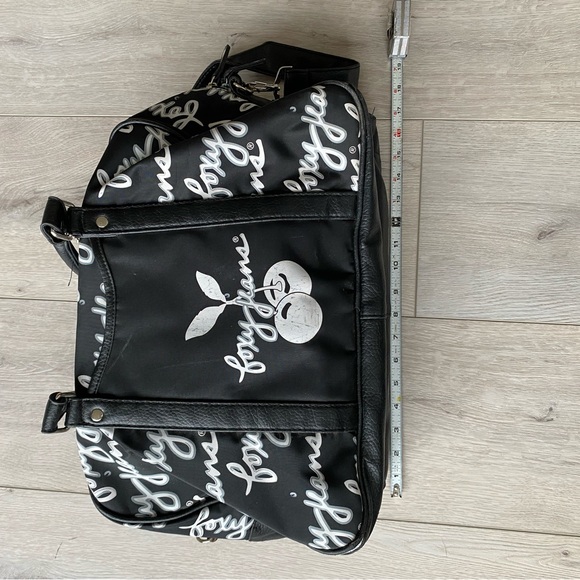 Small duffel bag - Picture 14 of 16